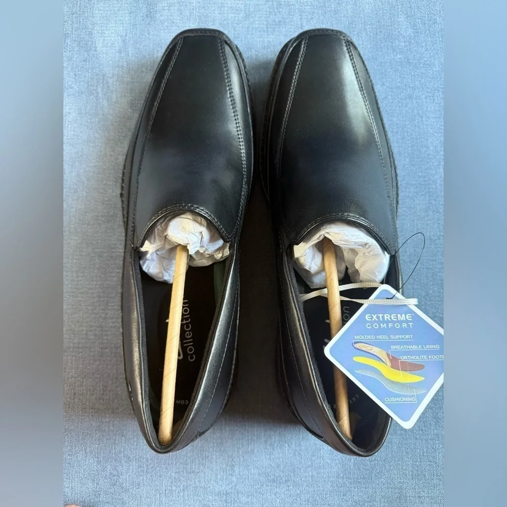 Clarks Cosgrove Free Loafer Men’s SZ 13M Black Leather Slip On Comfort Shoe New
